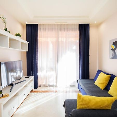 Two-Room Apartment In Elviria Near The Beach With Parking Марбелья Екстер'єр фото